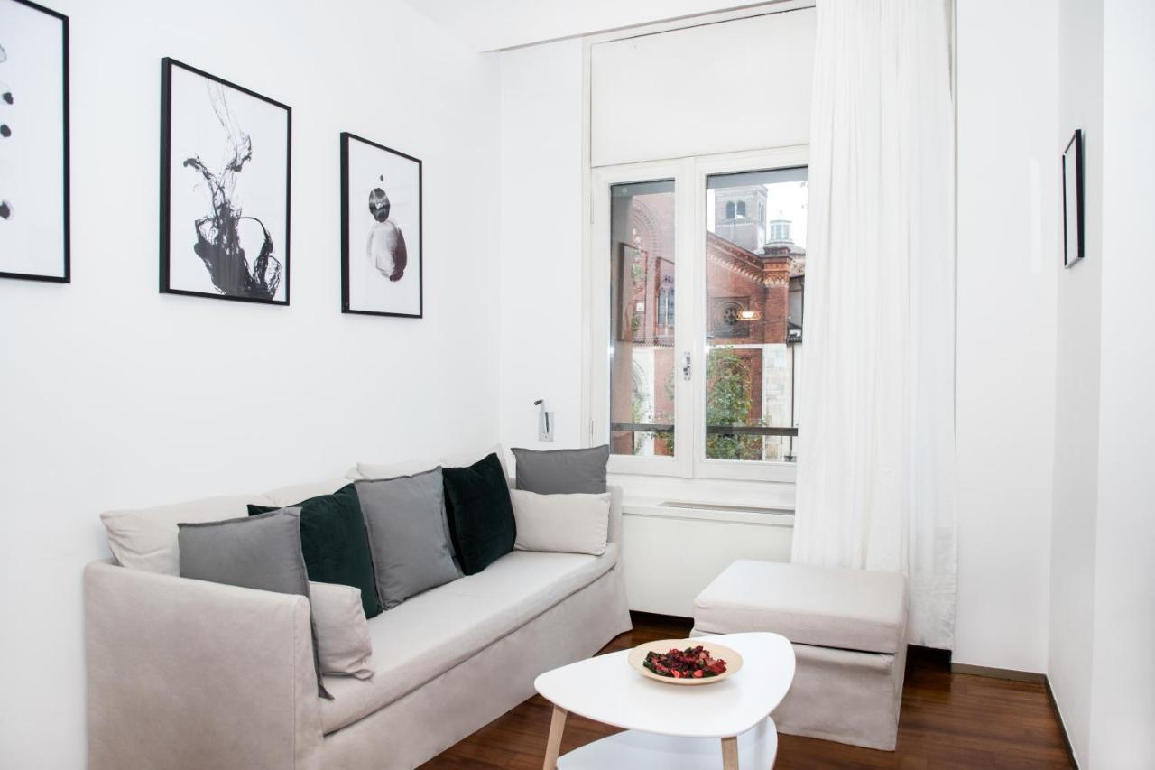 Hemeras Boutique Homes - 2 Luxury Apartments In The City Center Мілан Екстер'єр фото