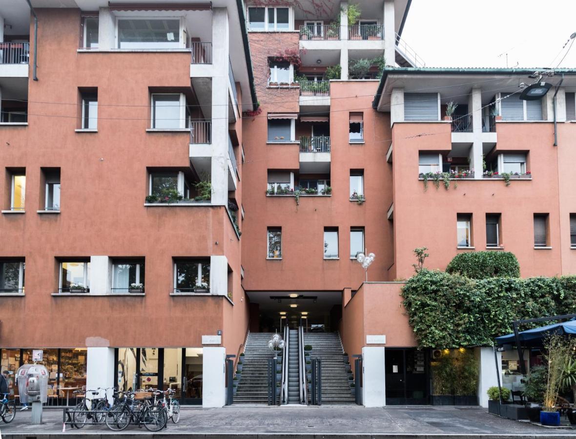 Hemeras Boutique Homes - 2 Luxury Apartments In The City Center Мілан Екстер'єр фото